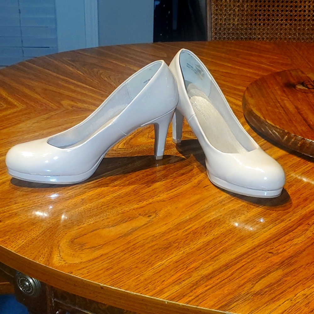 CL Heels